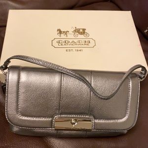 NWT Coach clutch